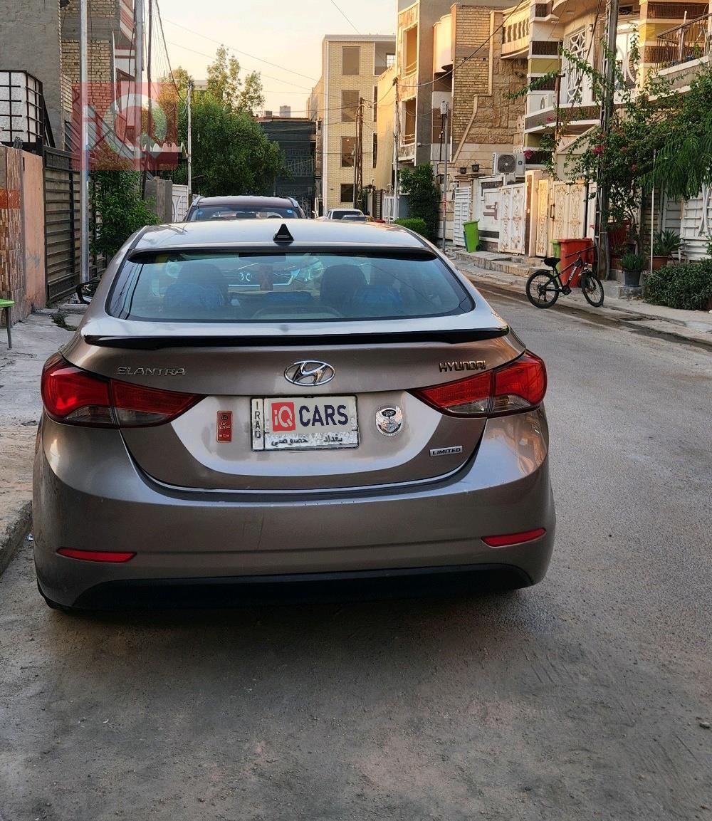 هيونداي النترا